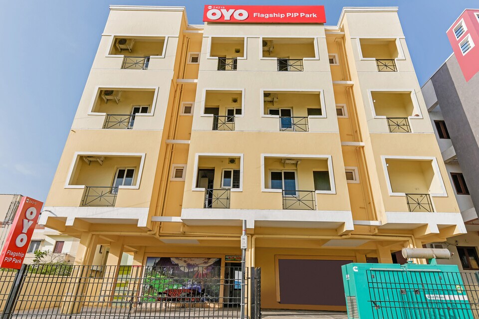 OYO Flagship 24215 PJP Park, Velachery, Chennai