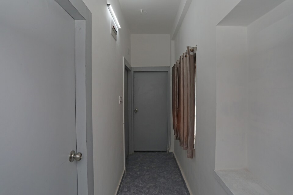 OYO 24223 Upasana Guest House, VIP Road Kolkata, Kolkata