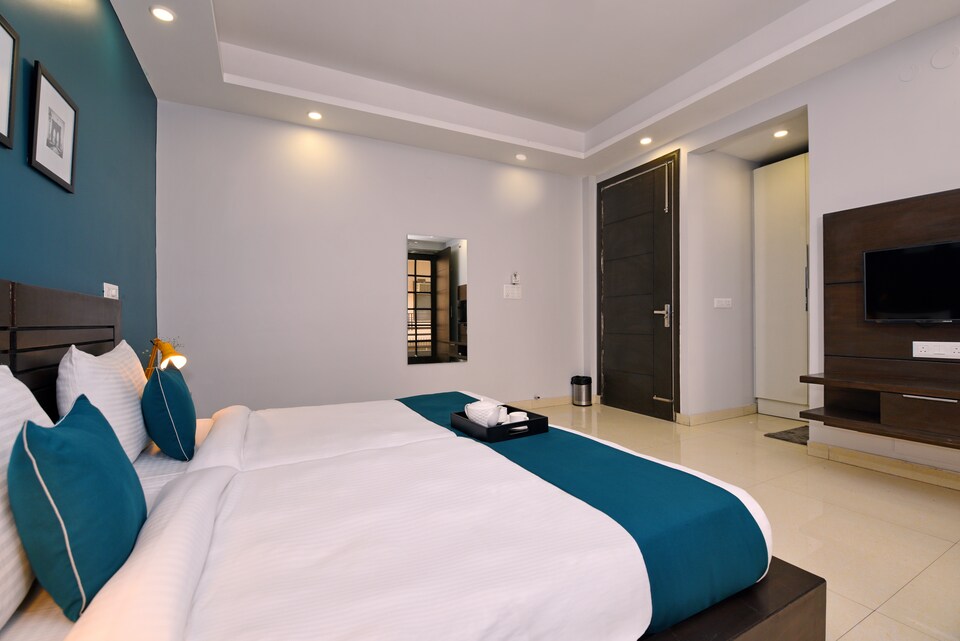 SilverKey Executive Stays 24269 Sohna Sector 38, Medanta, Gurgaon