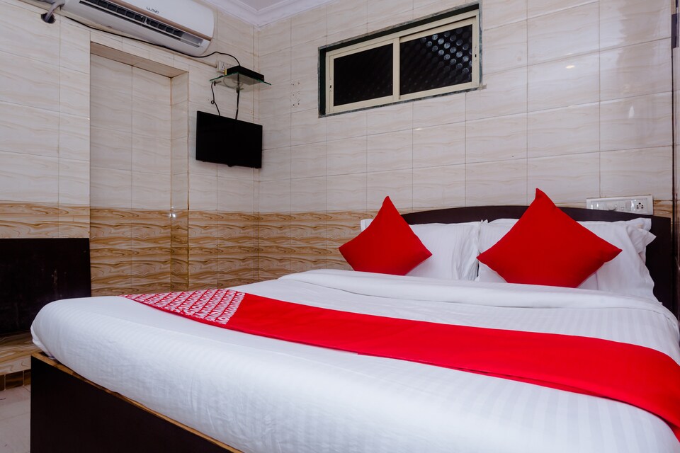 OYO 24275 Hotel Balaji, Mumbai International Airport, Mumbai