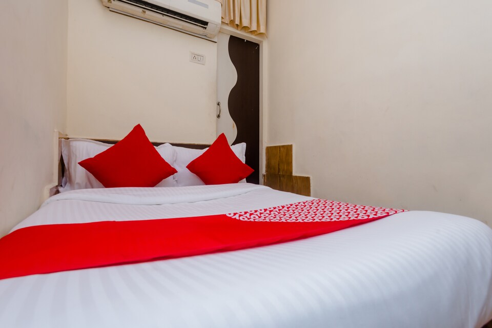 OYO 24275 Hotel Balaji, Mumbai International Airport, Mumbai