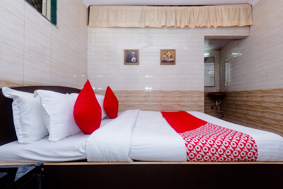 OYO 24275 Hotel Balaji, Mumbai International Airport, Mumbai