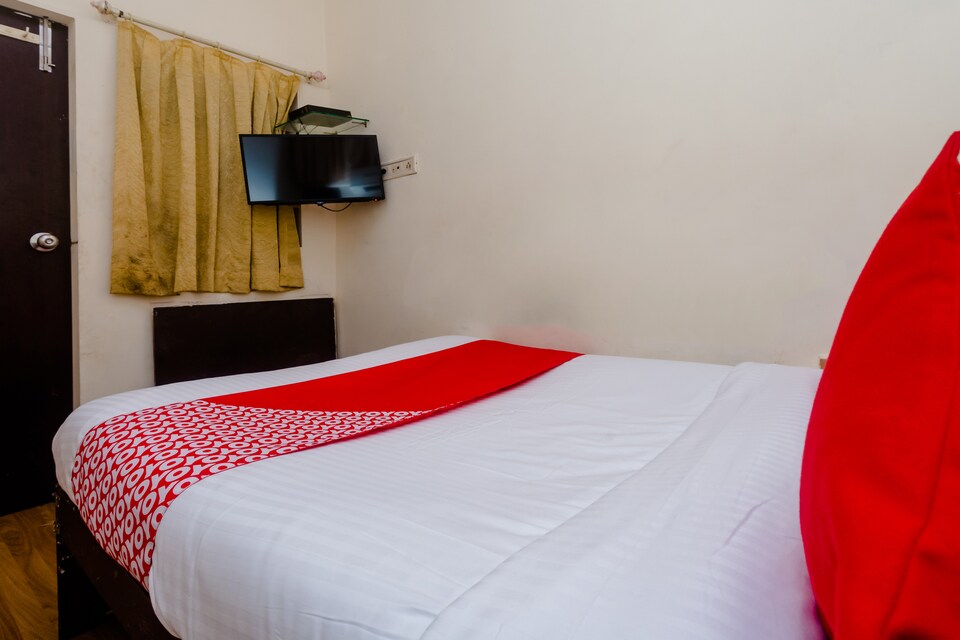 OYO 24275 Hotel Balaji, Mumbai International Airport, Mumbai
