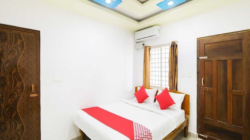 Hotel O Chikkamagaluru Bus Terminal Formerly Seasons Inn, Chikmagalur, Chikmagalur