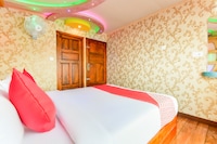 OYO Houseboat Anugraha Deluxe