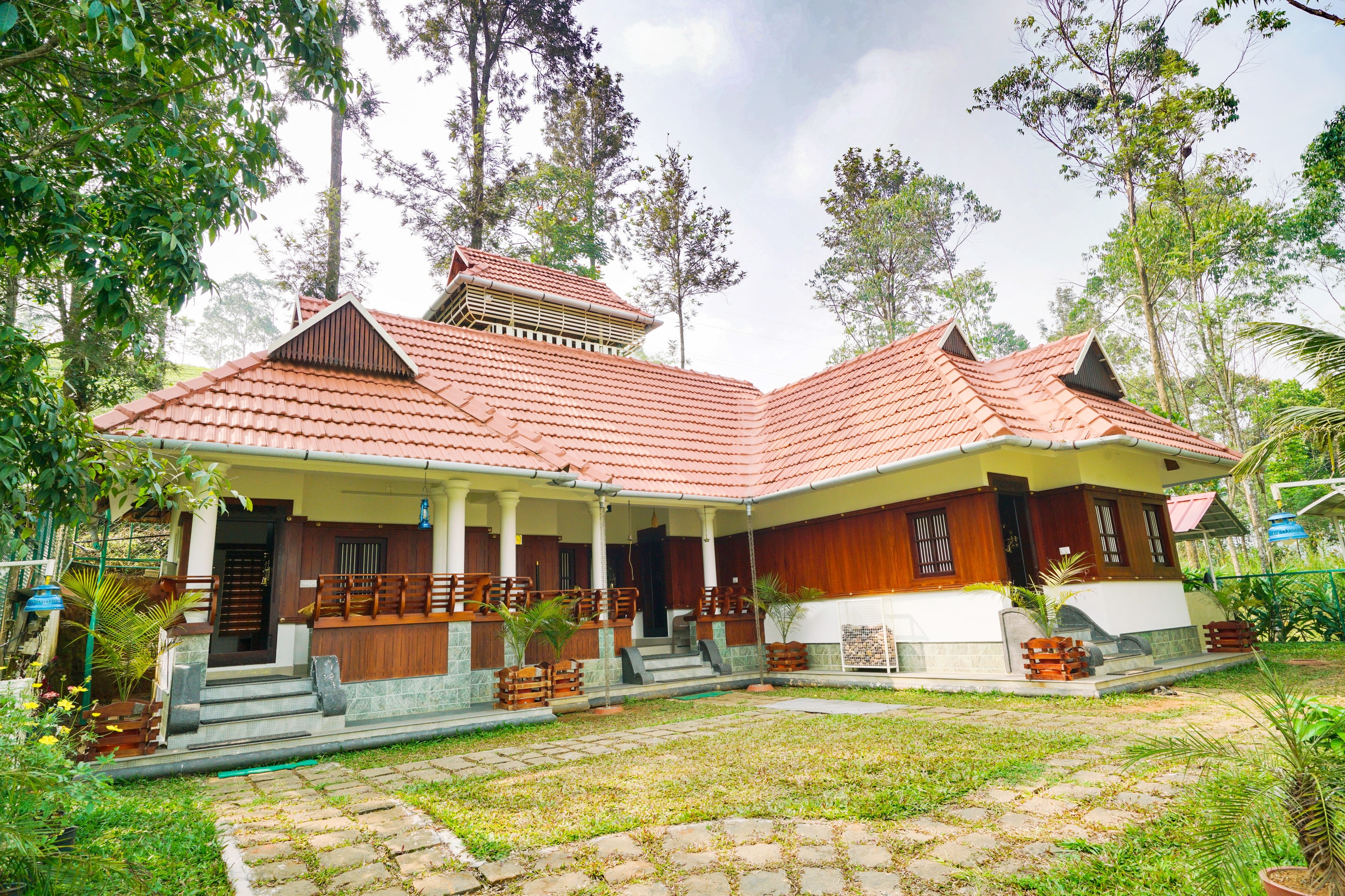 Oyo Home Luxe 24300 Opulent Stay Home Luxe Munnar Book 1290 Oyo