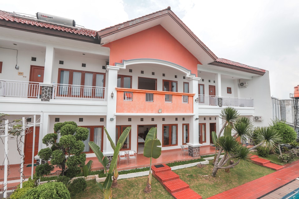 OYO 232 Hotel Lurus, Bogor Puncak, Kabupaten Bogor