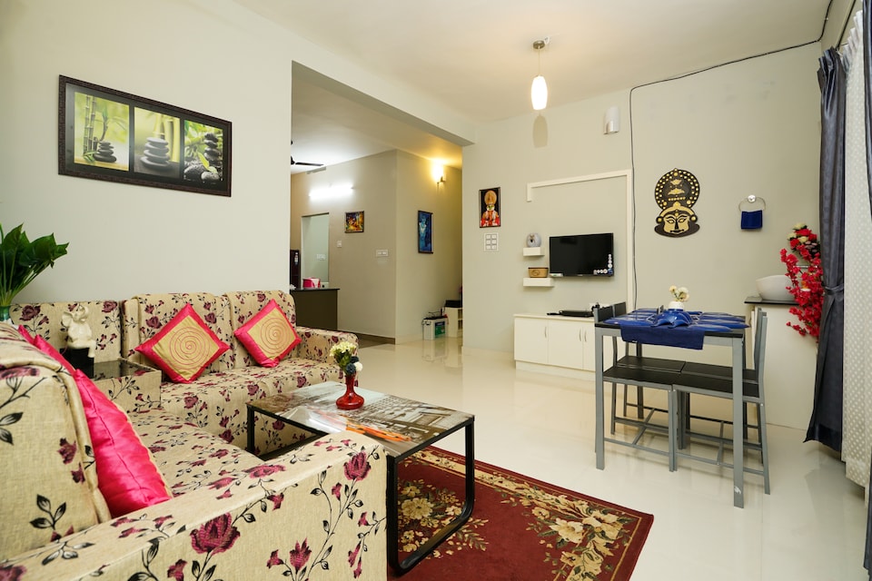 OYO Home 24316 Lively 2BHK Near Infosys Limited, Technopark Trivandrum, Trivandrum
