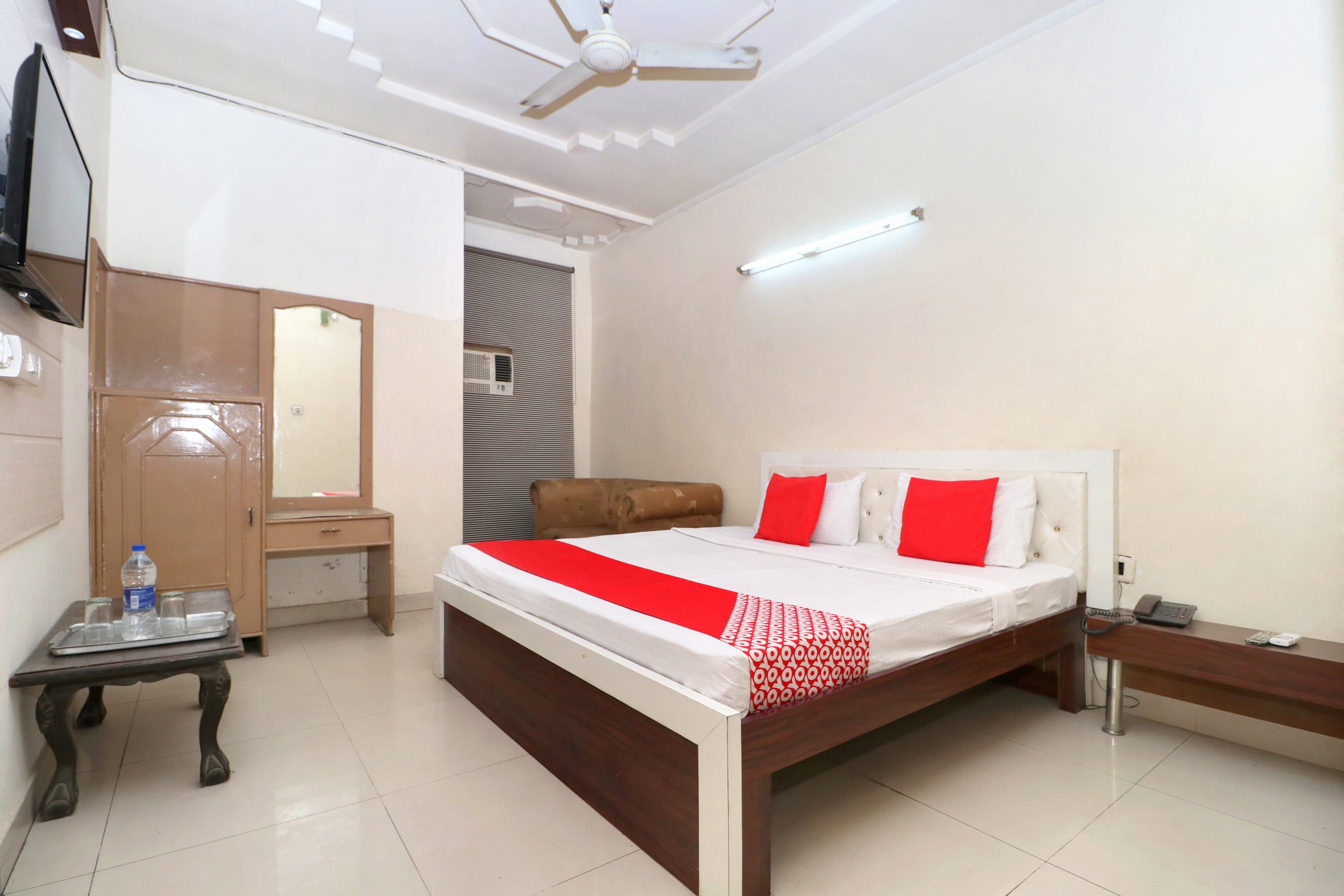 OYO Hotel Gulshan, OYO Rooms Jalandhar, Book ₹451 OYO