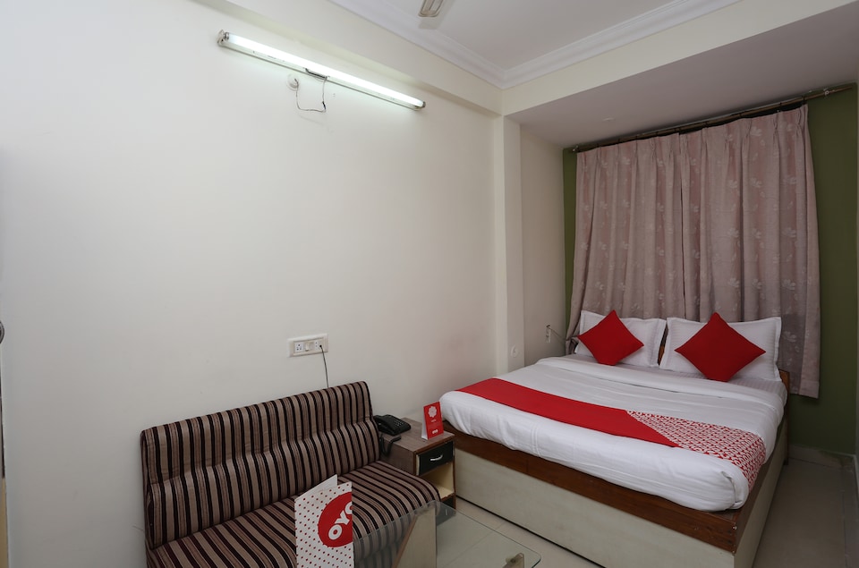 OYO 24336 4 Season, MP Nagar Bhopal, Bhopal