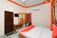 Hotel O Laxmi Palace