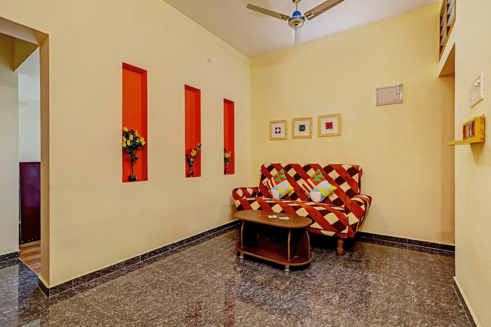 OYO Home 24346 Modern 2bhk Near Thavalakuppam, Pondicherry City Centre, Pondicherry