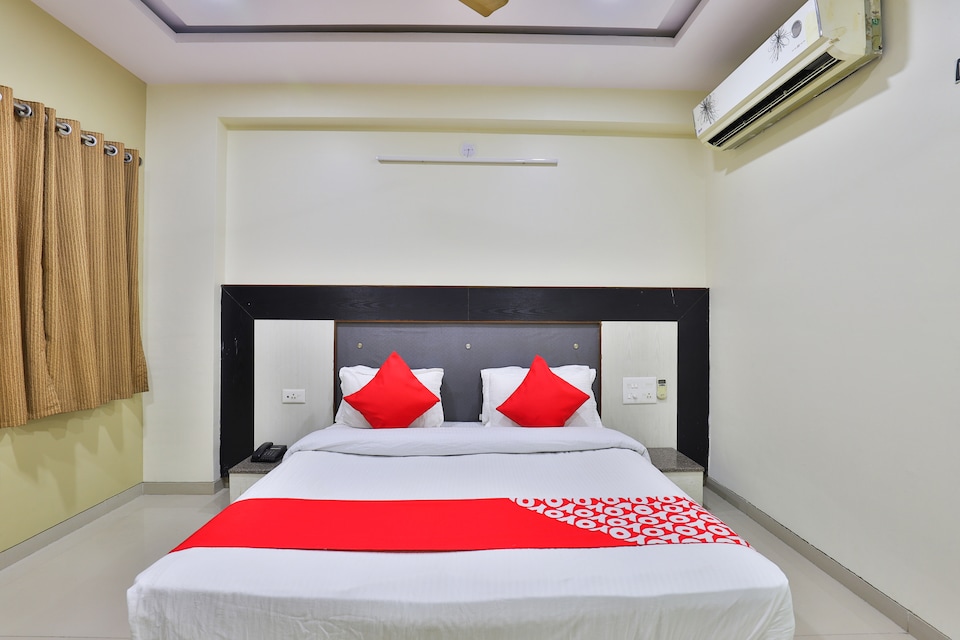 OYO 24371 Hotel Le Nandini, Ajwa Vadodara, Vadodara
