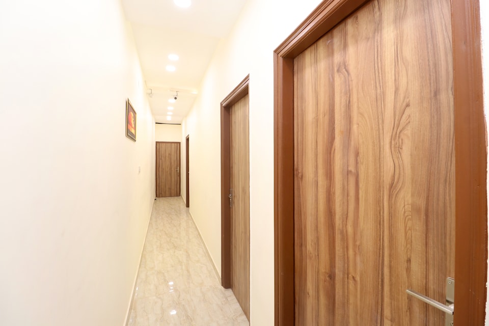 OYO Hotel Cloud 9, Zirakpur, Zirakpur