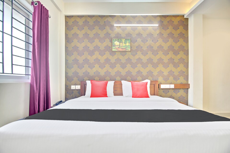 Capital O 24373 Hilite Inn, Railway Station North Kochi, Kochi