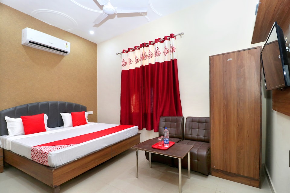 OYO 24417 Hotel Seven Inn, Railway Station Chandigarh, Chandigarh