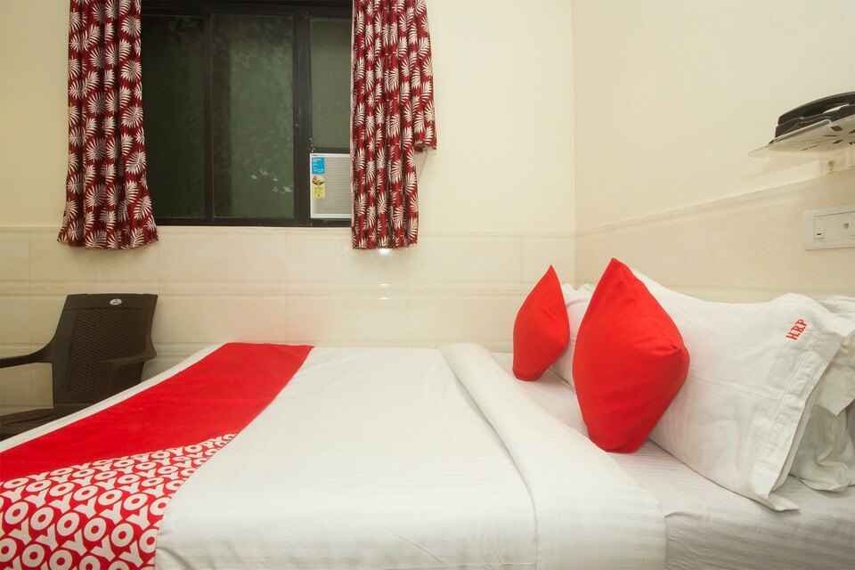 OYO 24430 Hotel Baldev Palace, Mumbai-Vashi-Turbhe-Sanpada, Mumbai