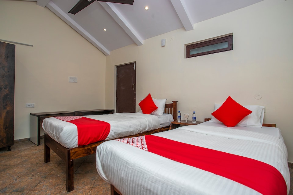 OYO 24431 Gold Coin Resort, Electronic City Phase 2 Bangalore, Bangalore