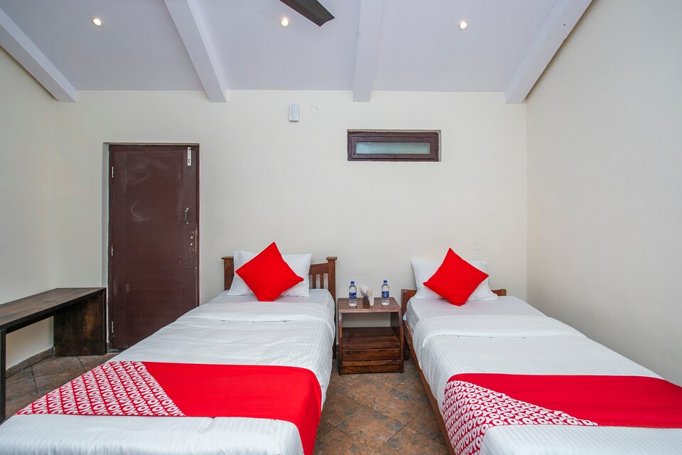 OYO 24431 Gold Coin Resort, Electronic City Phase 2 Bangalore, Bangalore