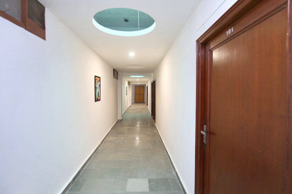 Hotel O Amaze Inn Indo Pak Bus Stand, Amritsar Bus Stand, Amritsar
