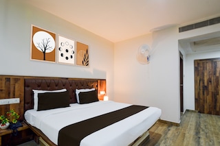 Super Townhouse Vanasthalipuram Formerly Hotel Surabhi