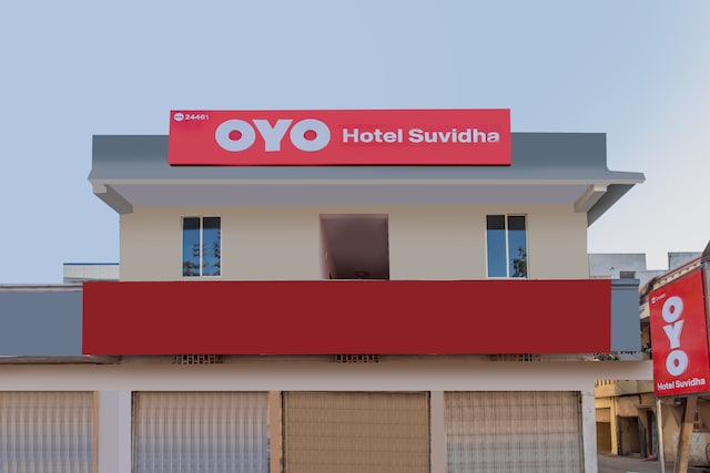 Hotels Bhawarkua  Indore Starting    467 Upto 66  OFF 157