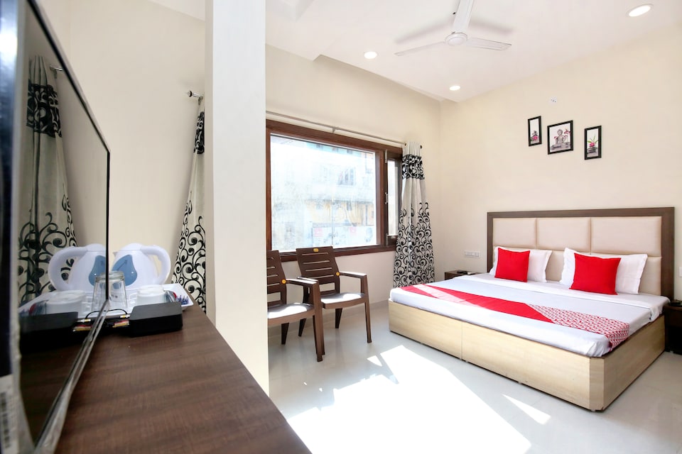 OYO Hotel Forever Inn, Golden Temple Road Amritsar, Amritsar