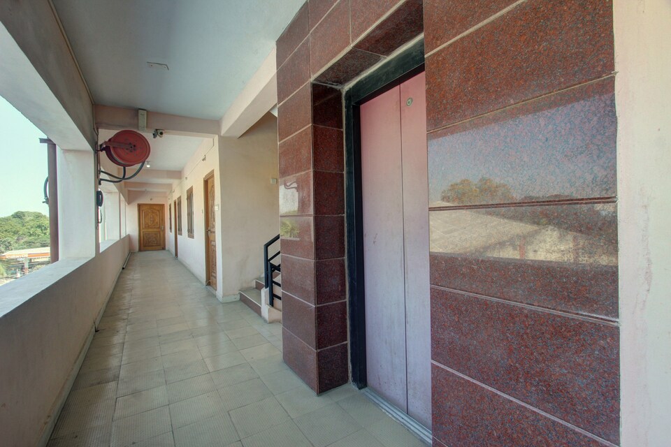 OYO 24540 Veera Amohaa Service Apartments, Madurai City Centre, Madurai