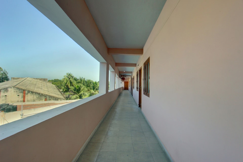 OYO 24540 Veera Amohaa Service Apartments, Madurai City Centre, Madurai