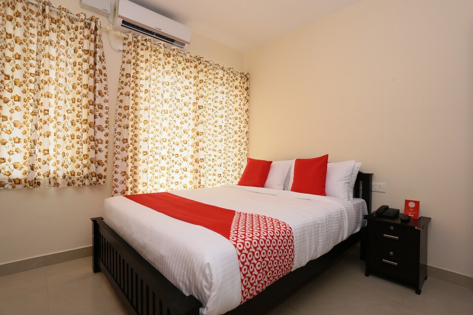 SilverKey Executive Stays 24544 Gie Majestic, Technopark Trivandrum, Trivandrum
