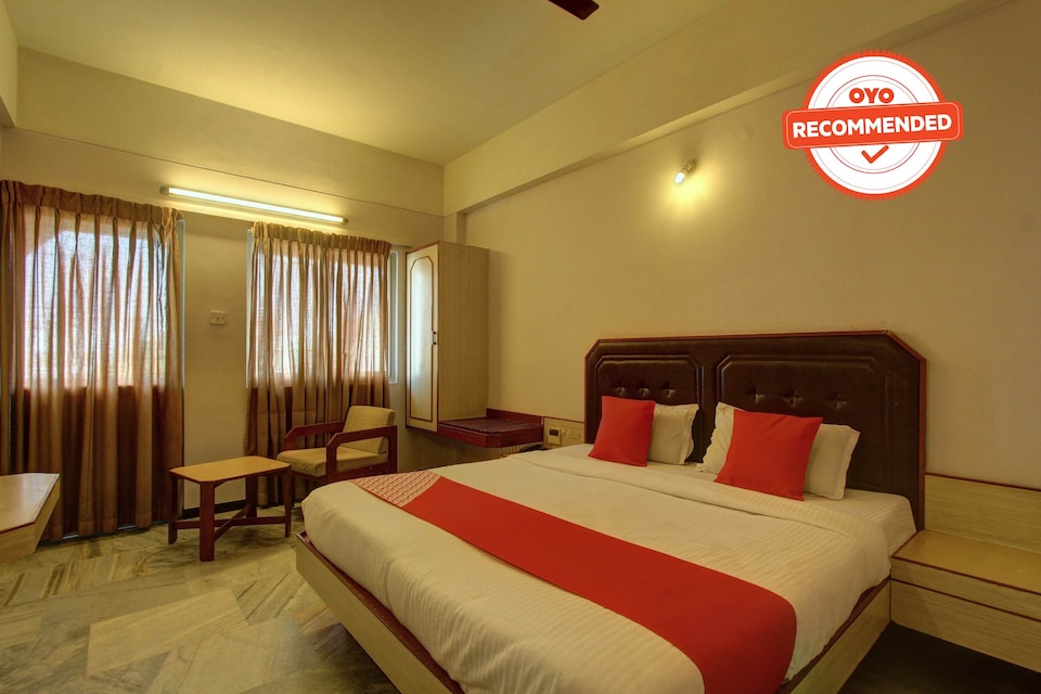 Collection O 24579 Hotel Padmam Town Hall Rd, Madurai City Centre, Madurai