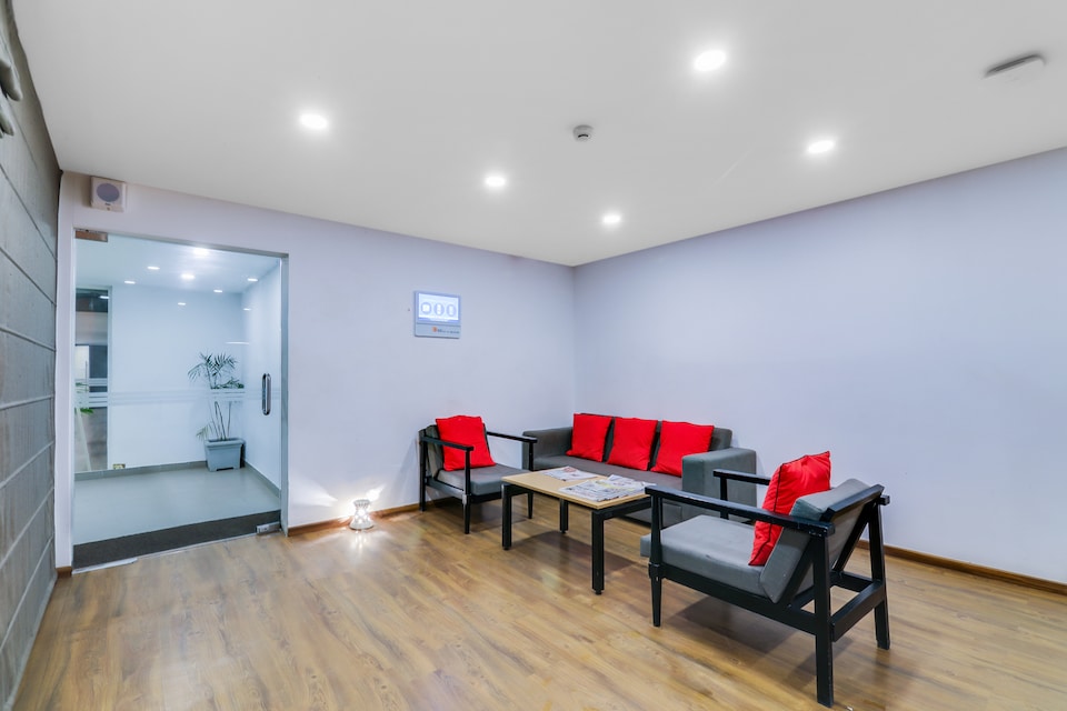 OYO Townhouse 087 Spartan Nagar, Anna Nagar Chennai, Chennai