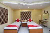 OYO Mishra Residency Newtown Near Rdb Cinemas
