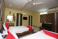 OYO Mishra Residency Newtown Near Rdb Cinemas