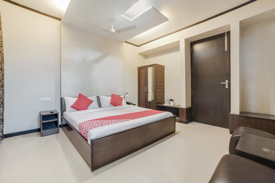 OYO 24594 Wind Cross, Kalka, Kalka