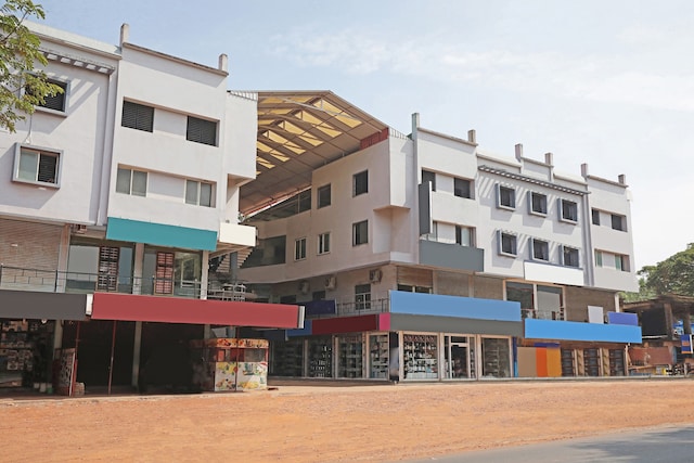 OYO City Residence