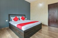 OYO City Residence