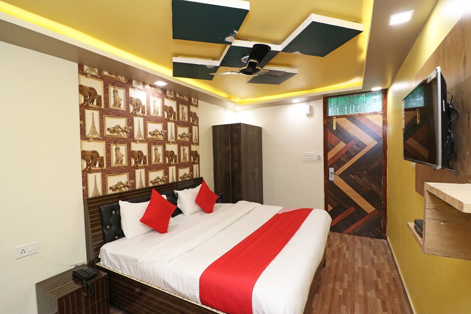 Collection O 24604 Hotel Gmc Grand Luxury Stay, Gomti Nagar Lucknow, Lucknow