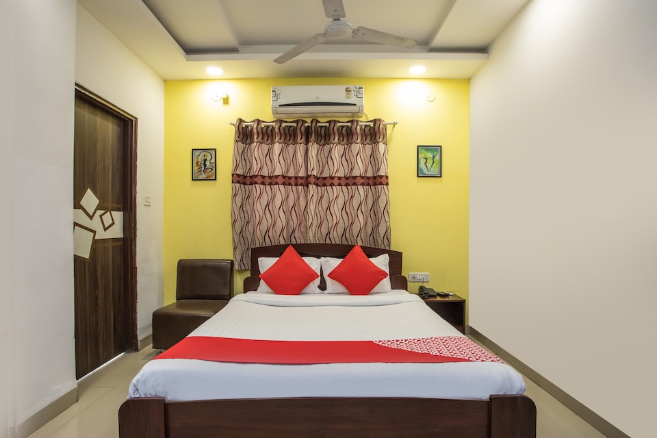 OYO 3205 Hotel New Luxury Royale, Vijay Nagar Indore, Indore