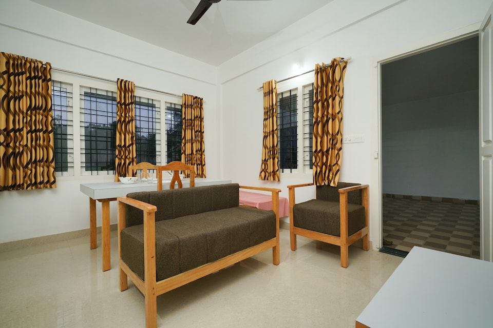 OYO Home 24652 Heavenly 1BHK, Anachal, Munnar