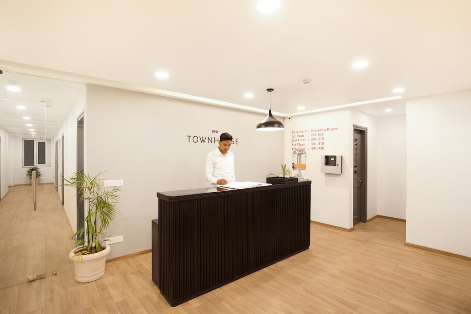 OYO Townhouse 118 Gagan Vihar, Anand Vihar Delhi, Delhi