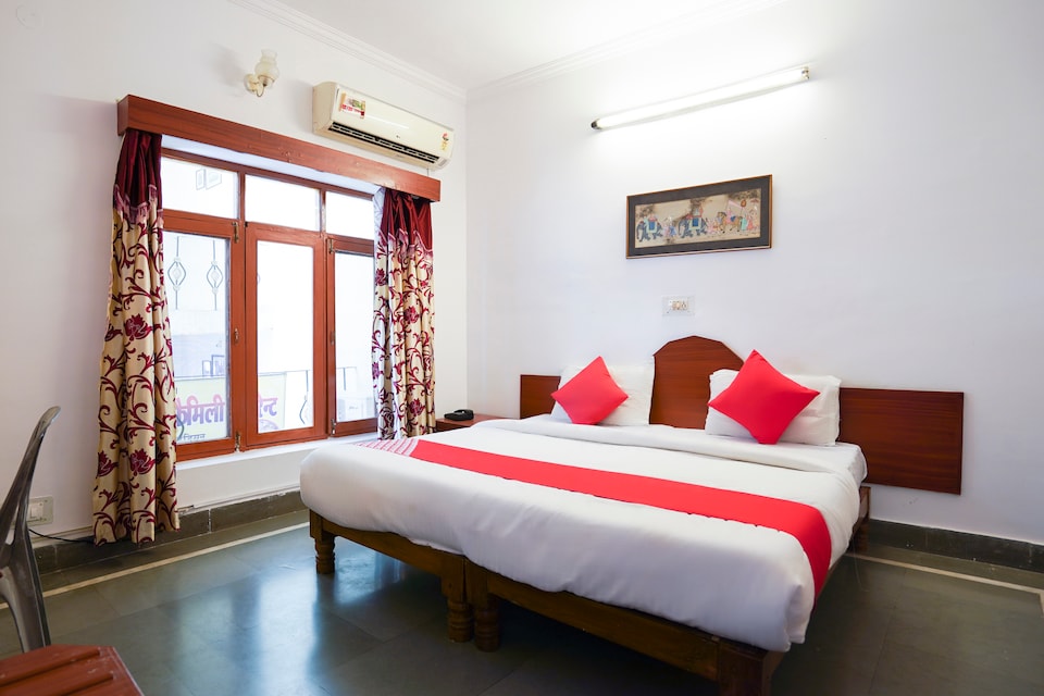 OYO 24662 Hotel Shanti, Khajuraho, Khajuraho