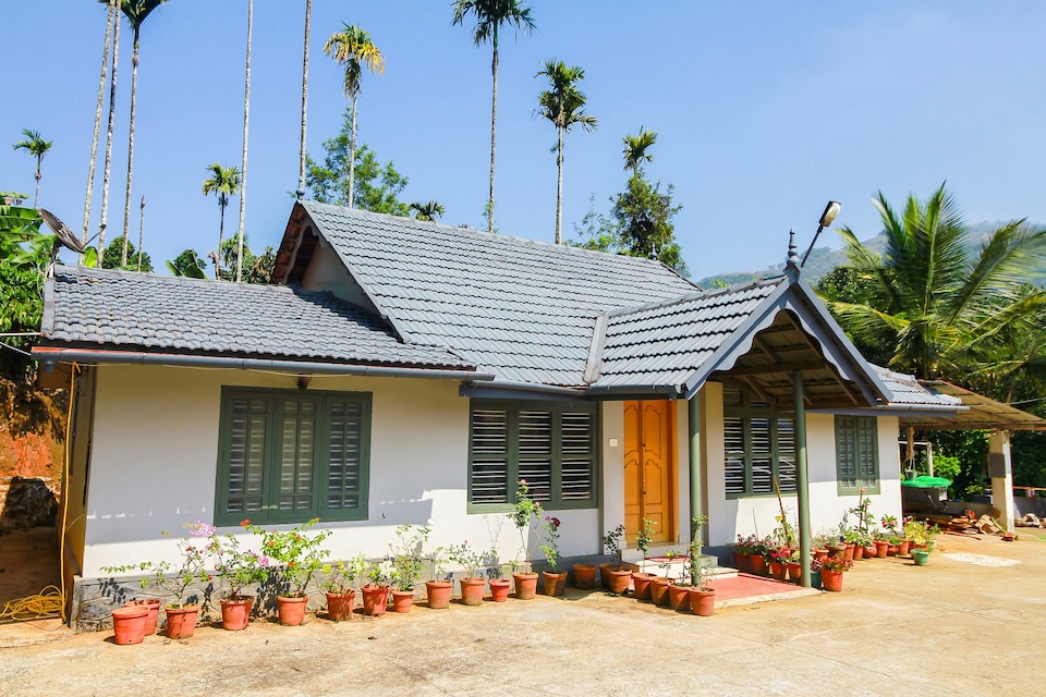 OYO Home 24669 Hillock View Coffee Garden Serviced Villa 2bhk, Kalpetta, Wayanad