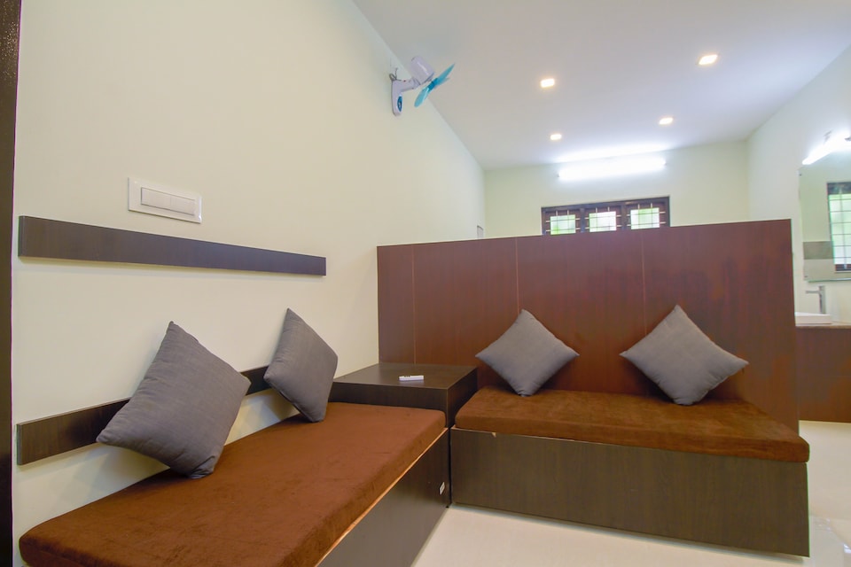 OYO Home 24669 Hillock View Coffee Garden Serviced Villa 2bhk, Kalpetta, Wayanad