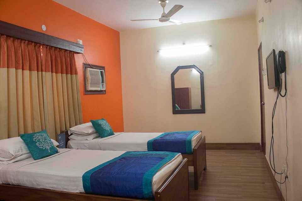 OYO Hotel Bs Residency, Bishtupur Jamshedpur, Jamshedpur