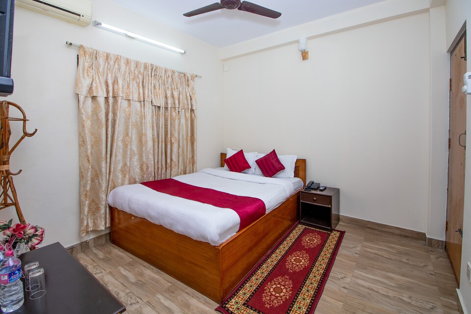 OYO 249 Hotel Royal Image, Pokhara, Pokhara