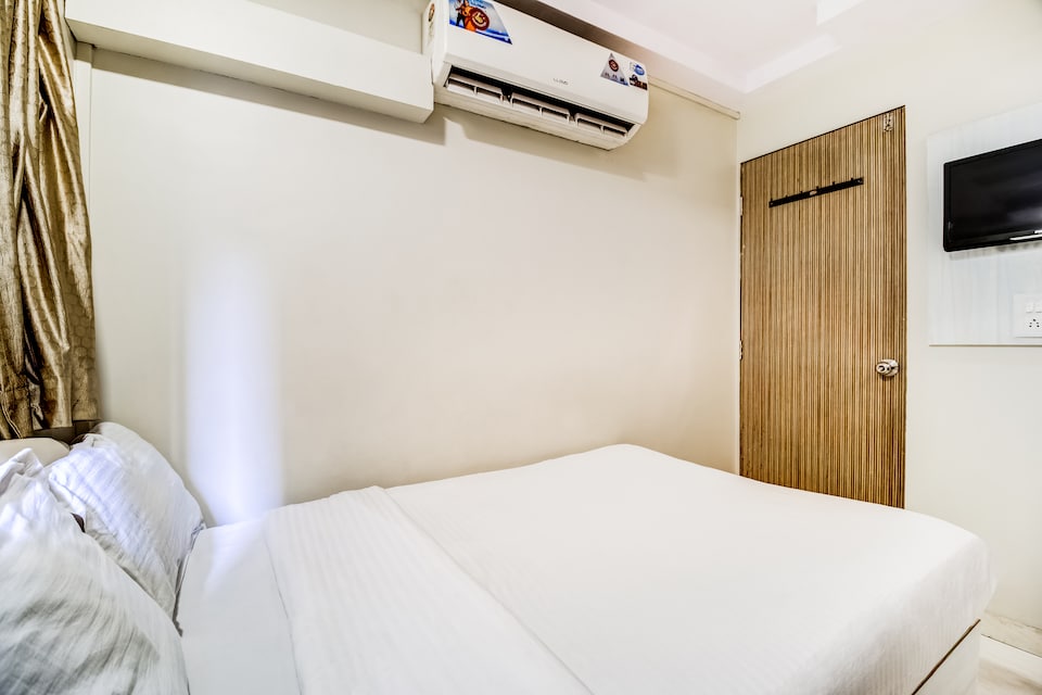 SPOT ON २४६८१ होटल राज इन, Mumbai Panvel-CBD-Taloja, मुंबई