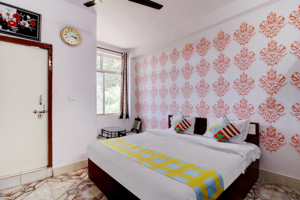 OYO Home 24692 Modest Stay, Mount Abu, Mount-Abu