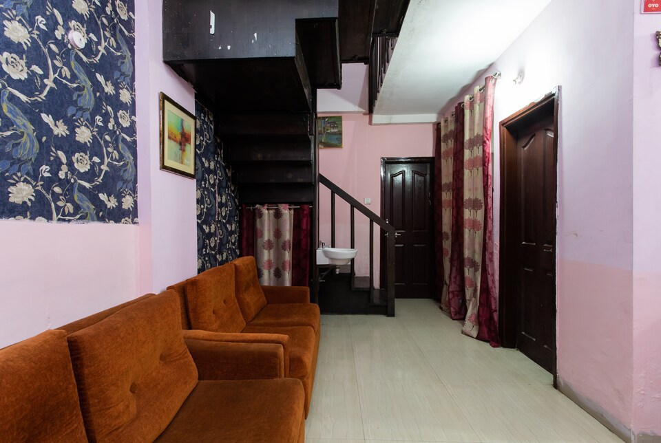 OYO 24708 Meraki Inn, Rajender Nagar, Indore