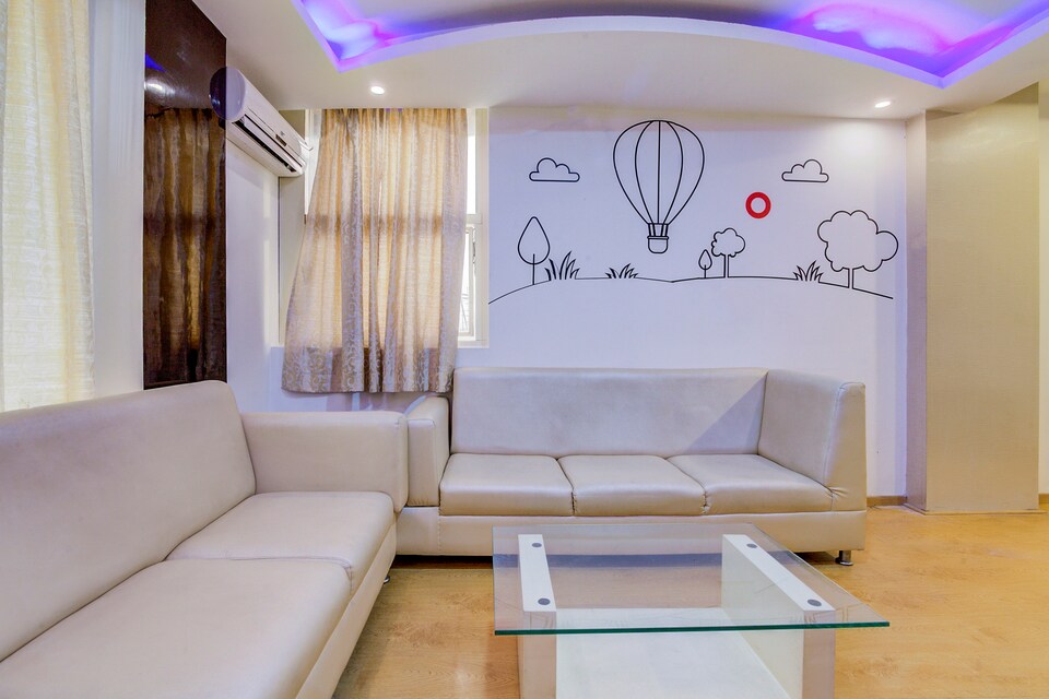 Collection O 30045 Hotel Legacy Brigade Road, MG Road Bangalore, Bangalore